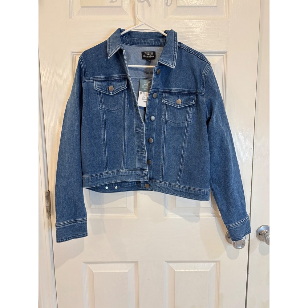 Abbott Elementary Volume 1 Denim Jacket Warner Bros Medium Jean‎
